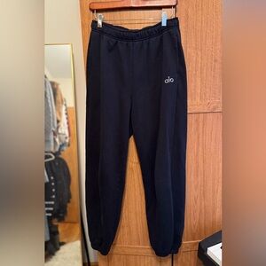 ALO Yoga Accolade Sweatpant
